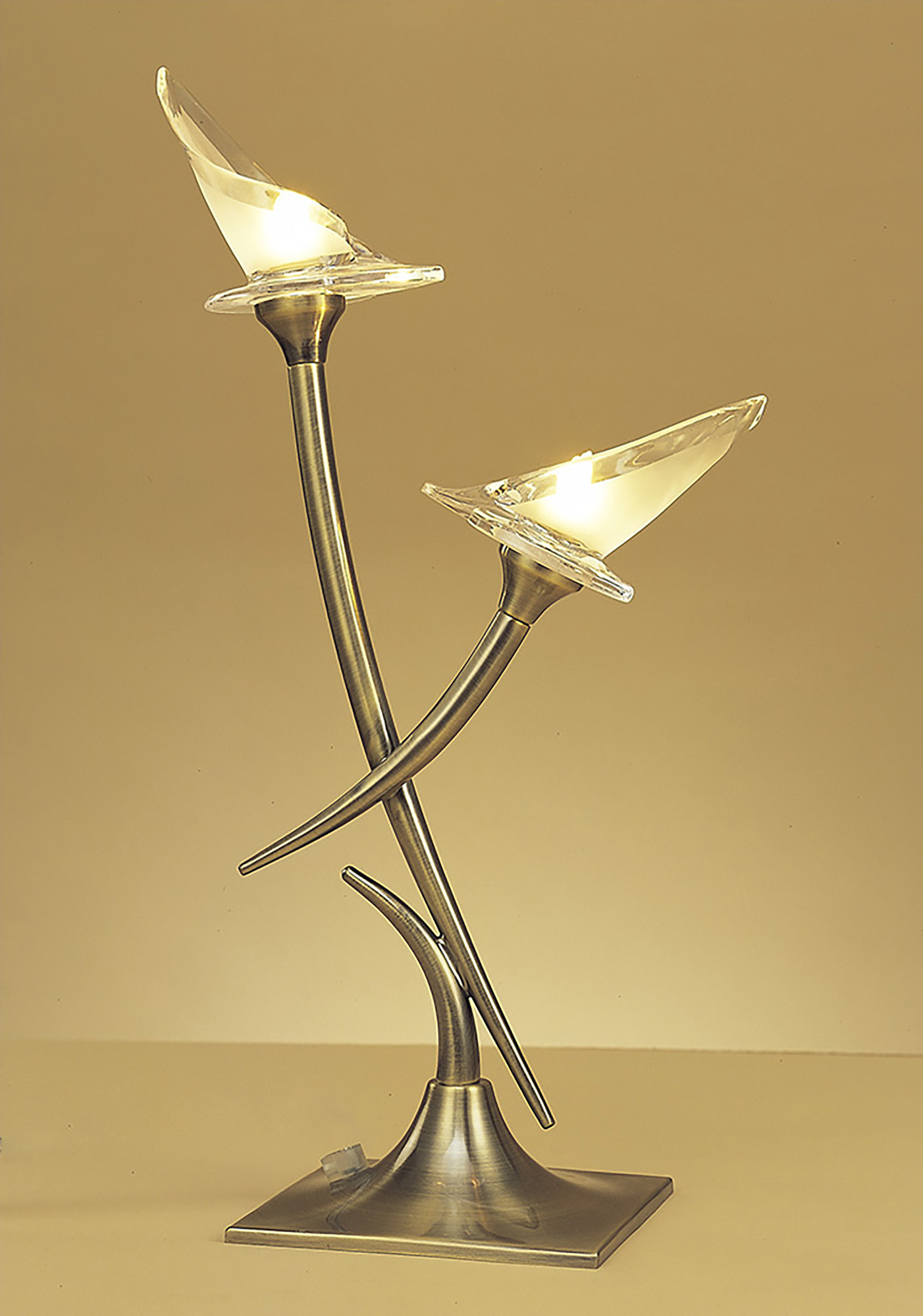 Flavia AB Table Lamps Mantra Armed Table Lamps